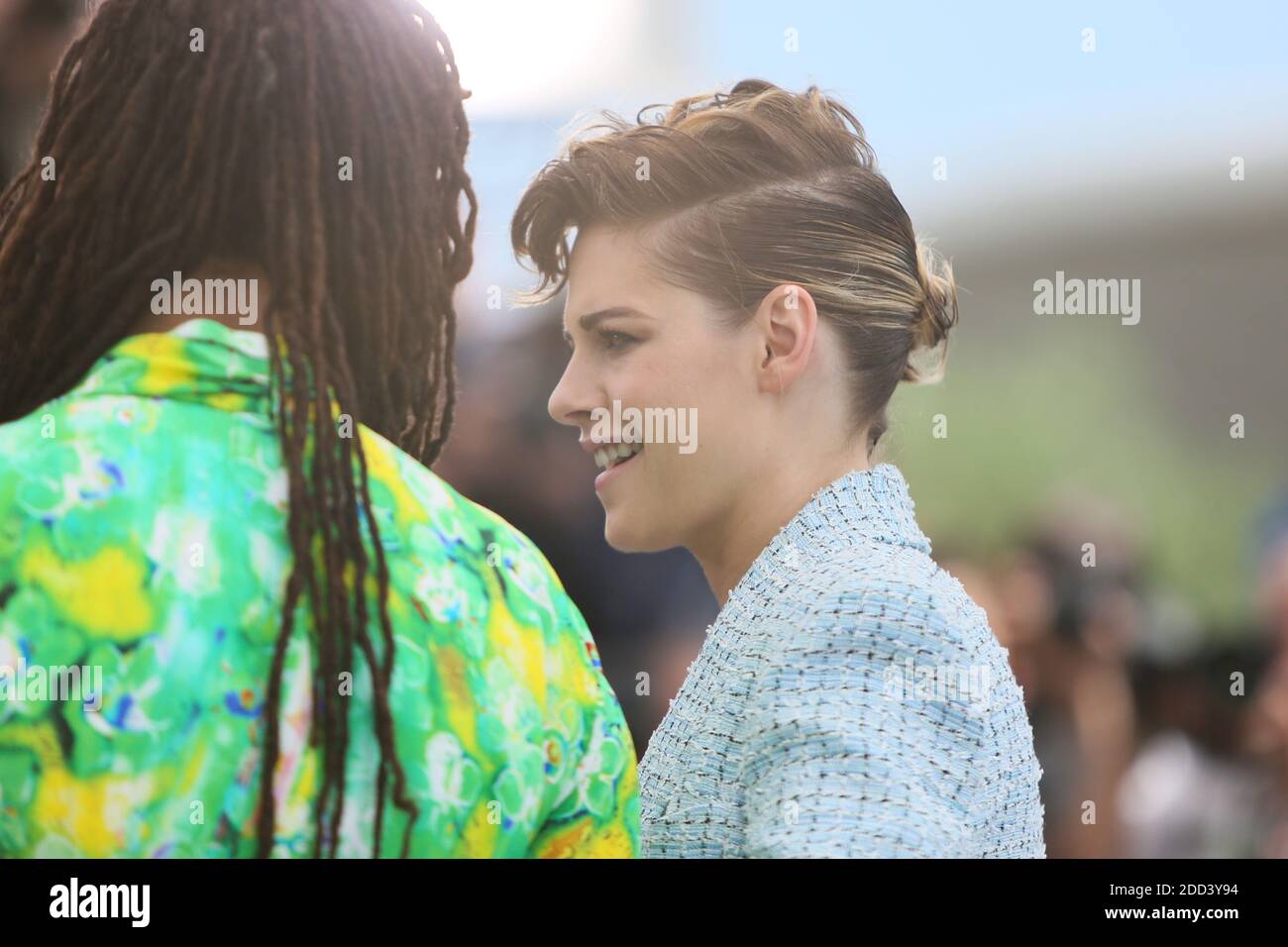 Jury members Kristen Stewart attends the Jury photocall during the