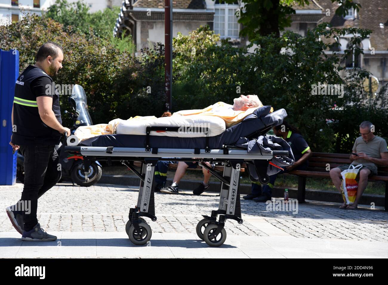 heatwave-hospitals-are-saturated-the-elderly-are-the-most-affected