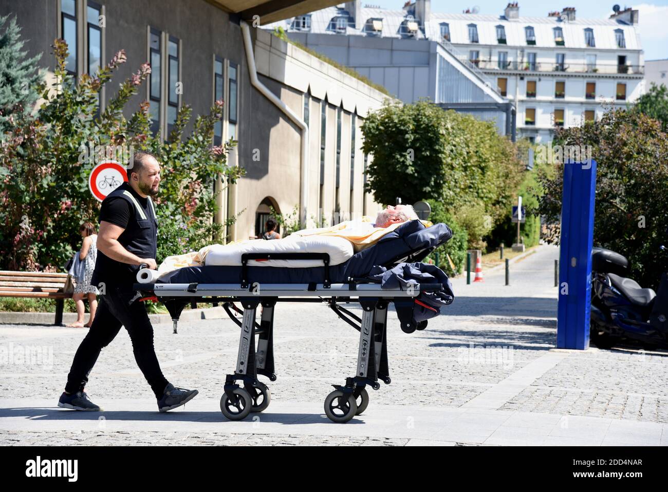 heatwave-hospitals-are-saturated-the-elderly-are-the-most-affected