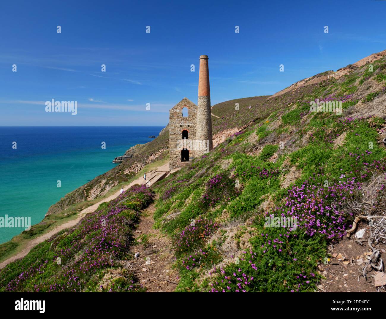 Ruins of the Towanroath engine house at Wheal Coates, St Agnes, Cornwall. Stock Photo