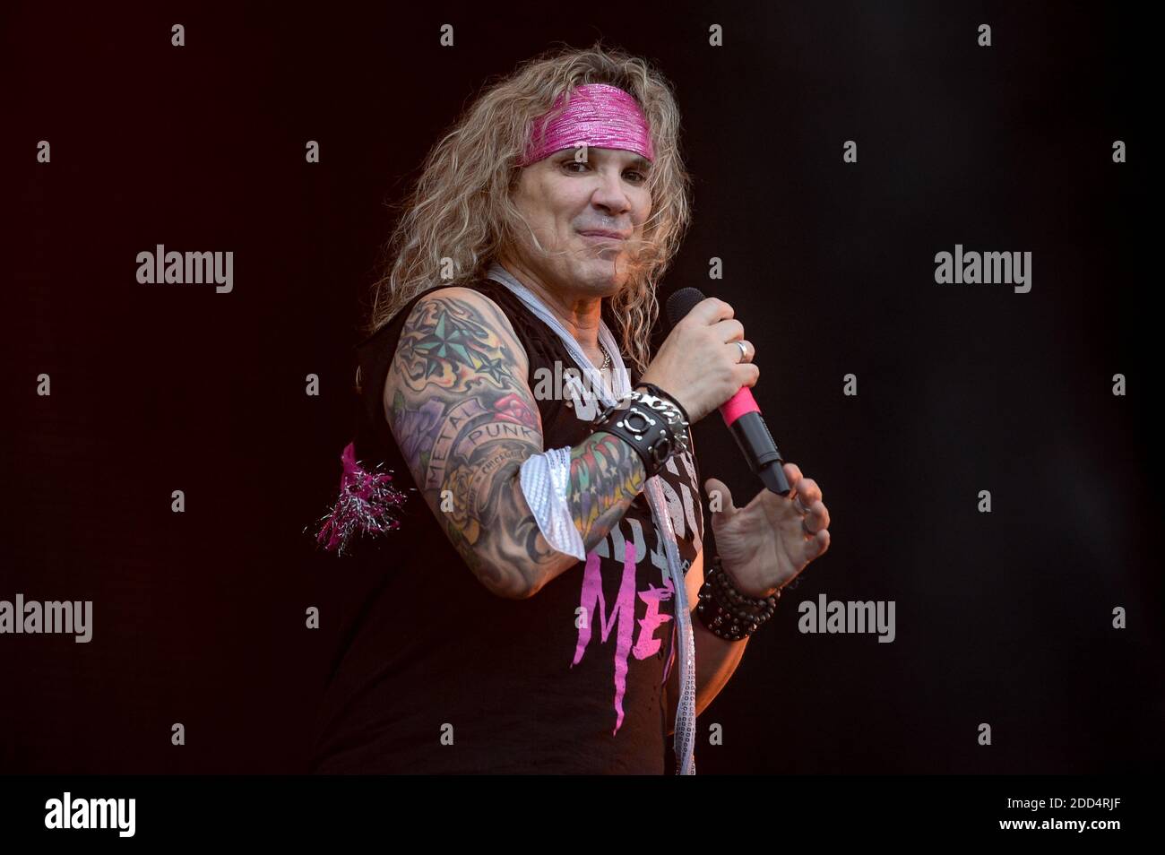 steel-panther-performing-live-on-stage-during-wacken-open-air-festival