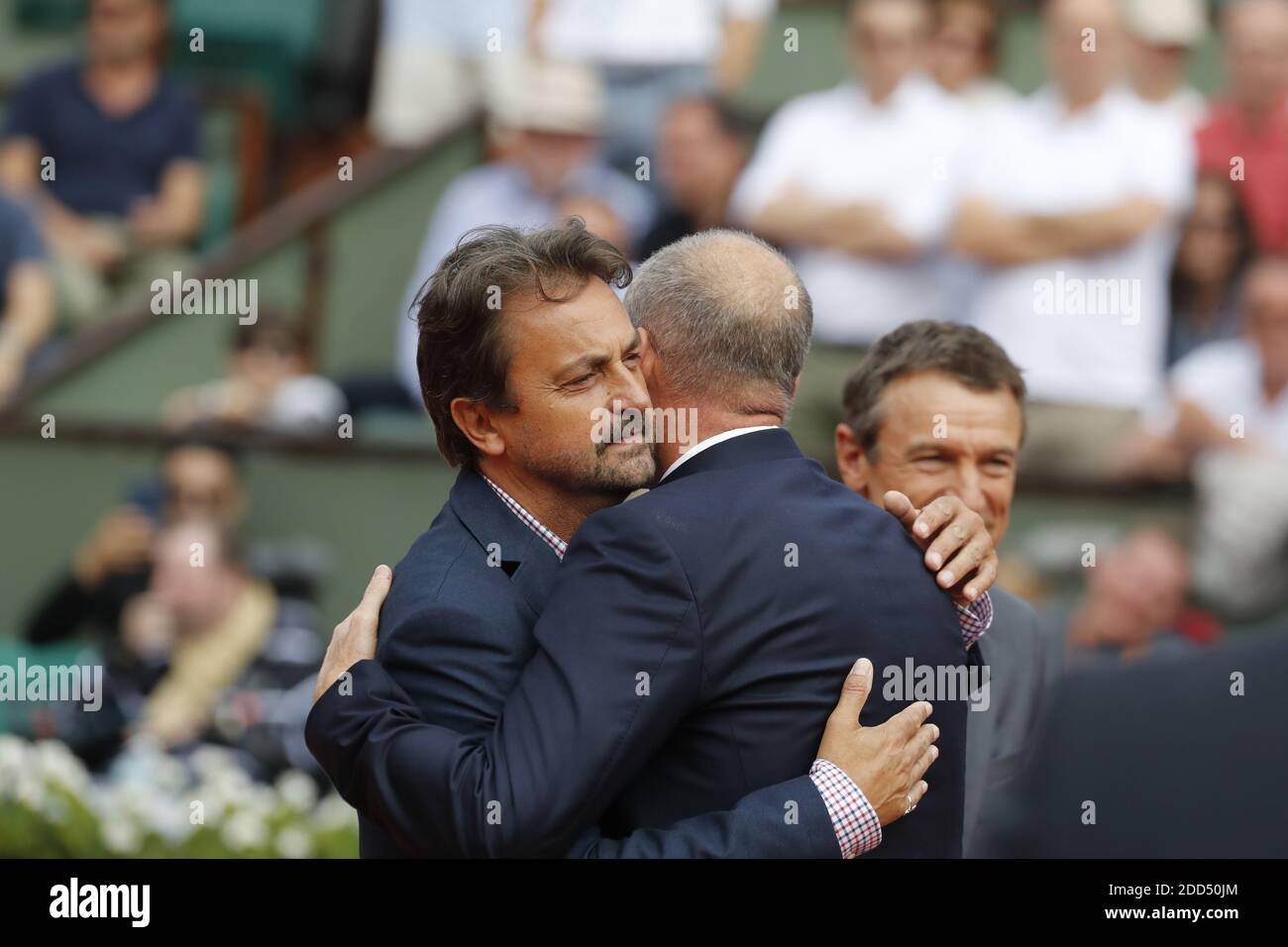 Sweden's Mats Wilander celebrating his win in the 1988 men final