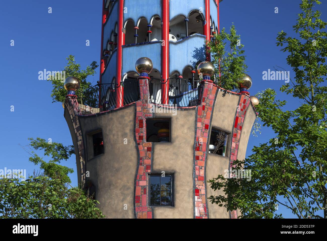 Kuchlbauer turm hi-res stock photography and images - Alamy