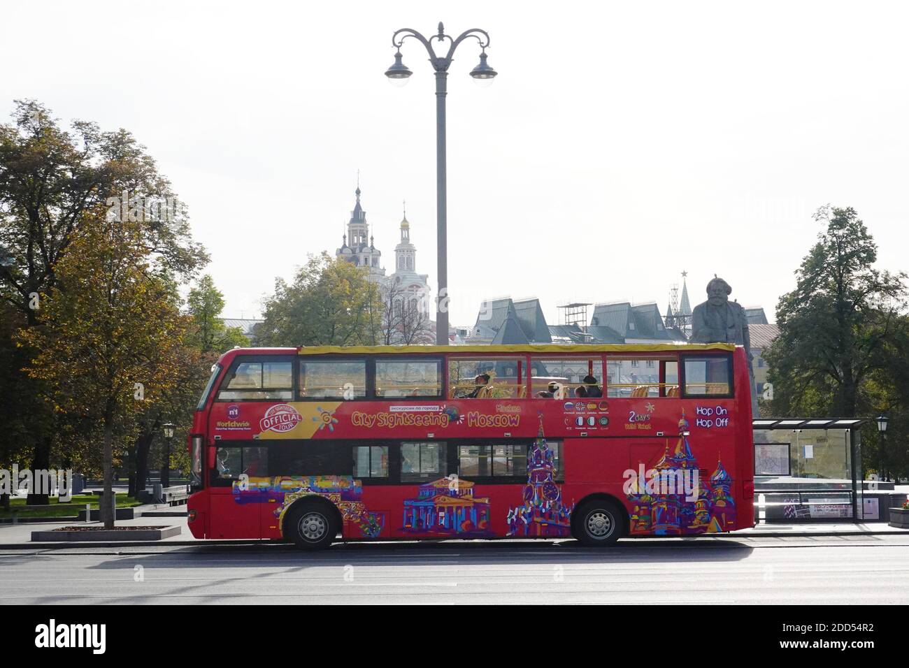 Moscow sightseeing tourist bus Stock Photo Alamy