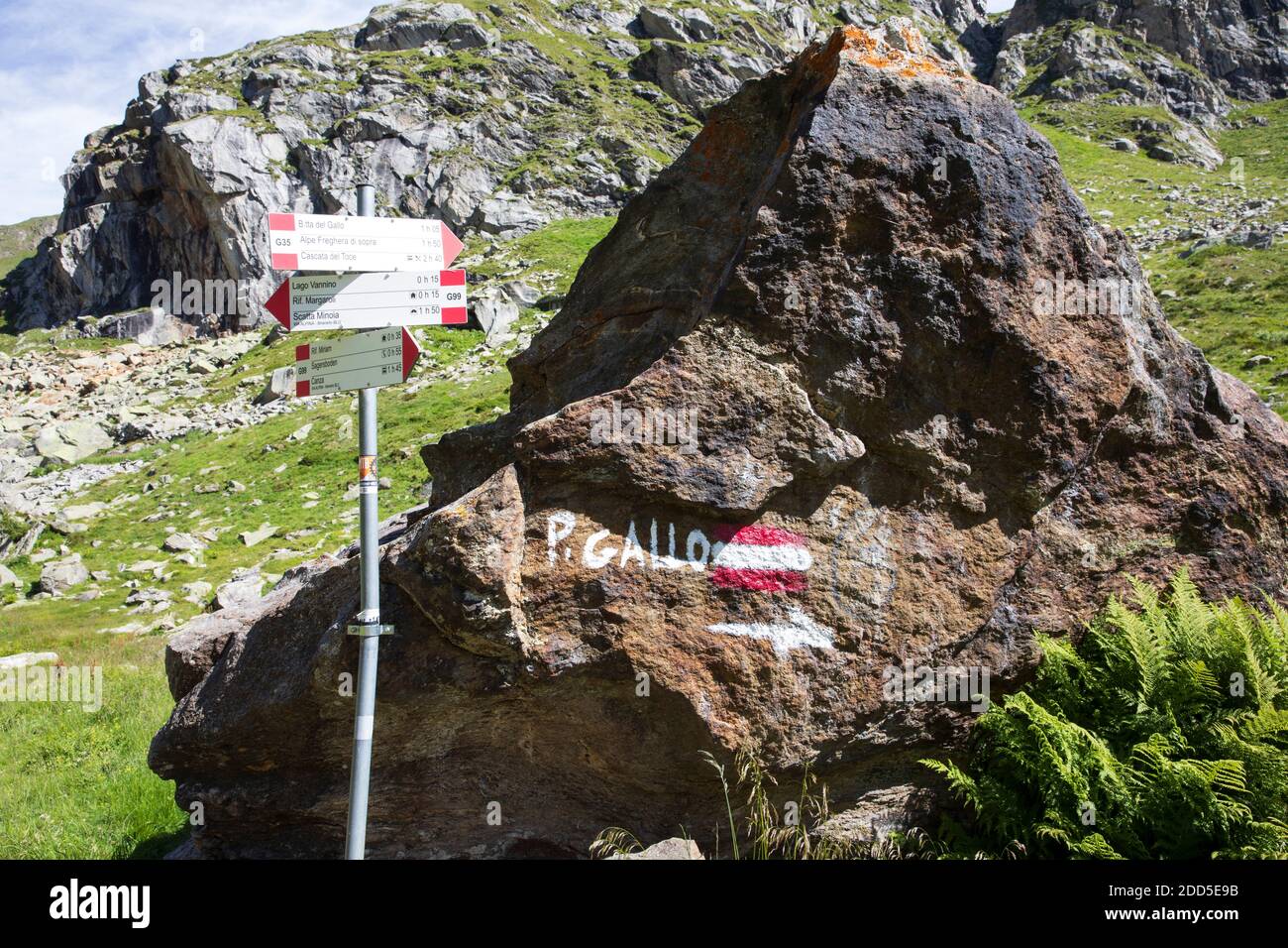 Excursion sign near Lake Vannino, Formazza Valley, Ossola, VCO ...