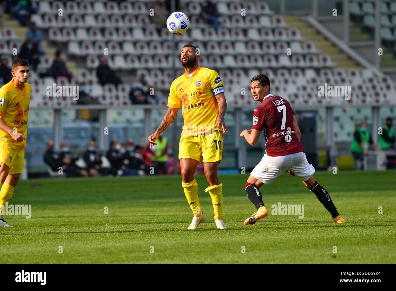 Torino, Italy. 18th, October 2020. Joao Pedro (10) of Cagliari and Sasa Lukic (7) of Torino seen in the Serie A match between Torino and Cagliari at Stadio Olimpico in Torino. (Photo credit: Gonzales Photo - Tommaso Fimiano). Stock Photo