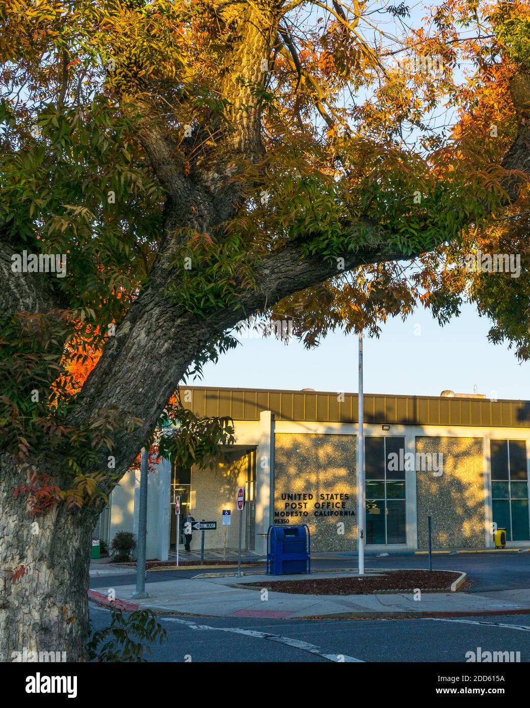 Drop off stamp hires stock photography and images Alamy