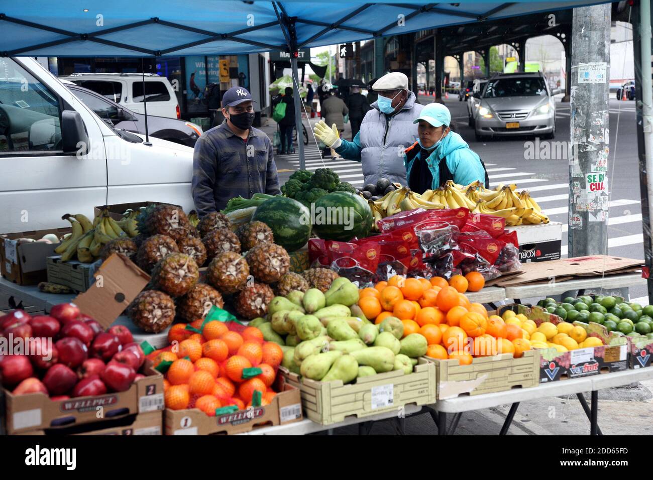 Variety of Fresh Fruits and Vegetables on Sale, New York, USA Stock