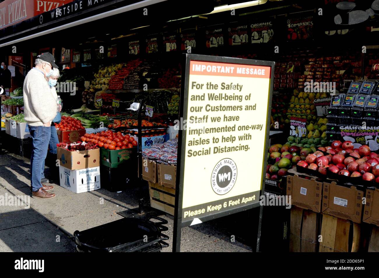 Variety of Fresh Fruits and Vegetables on Sale, New York, USA Stock