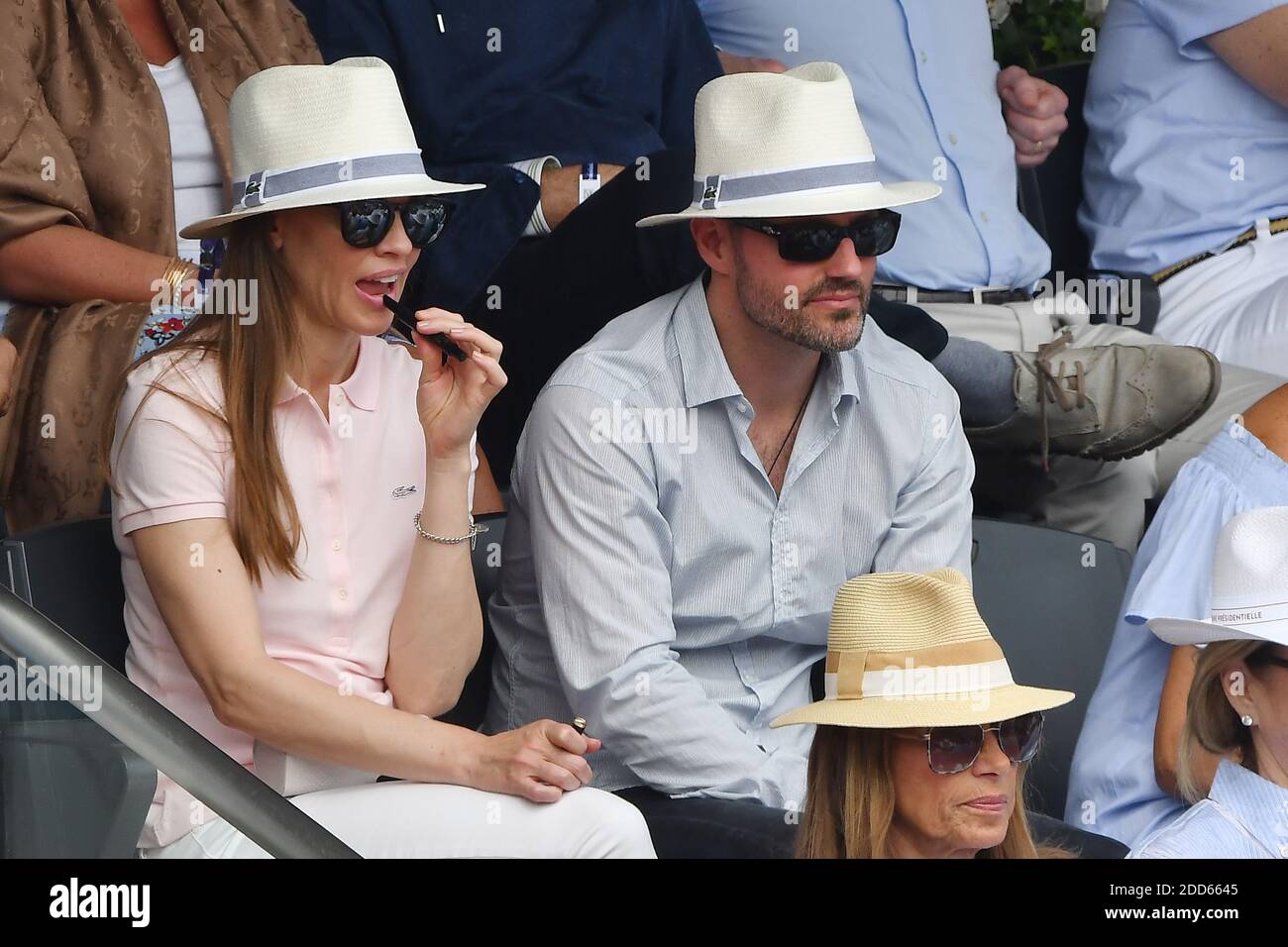 Actress Hilary Swank and boyfriend Philip Schneider attend the Men