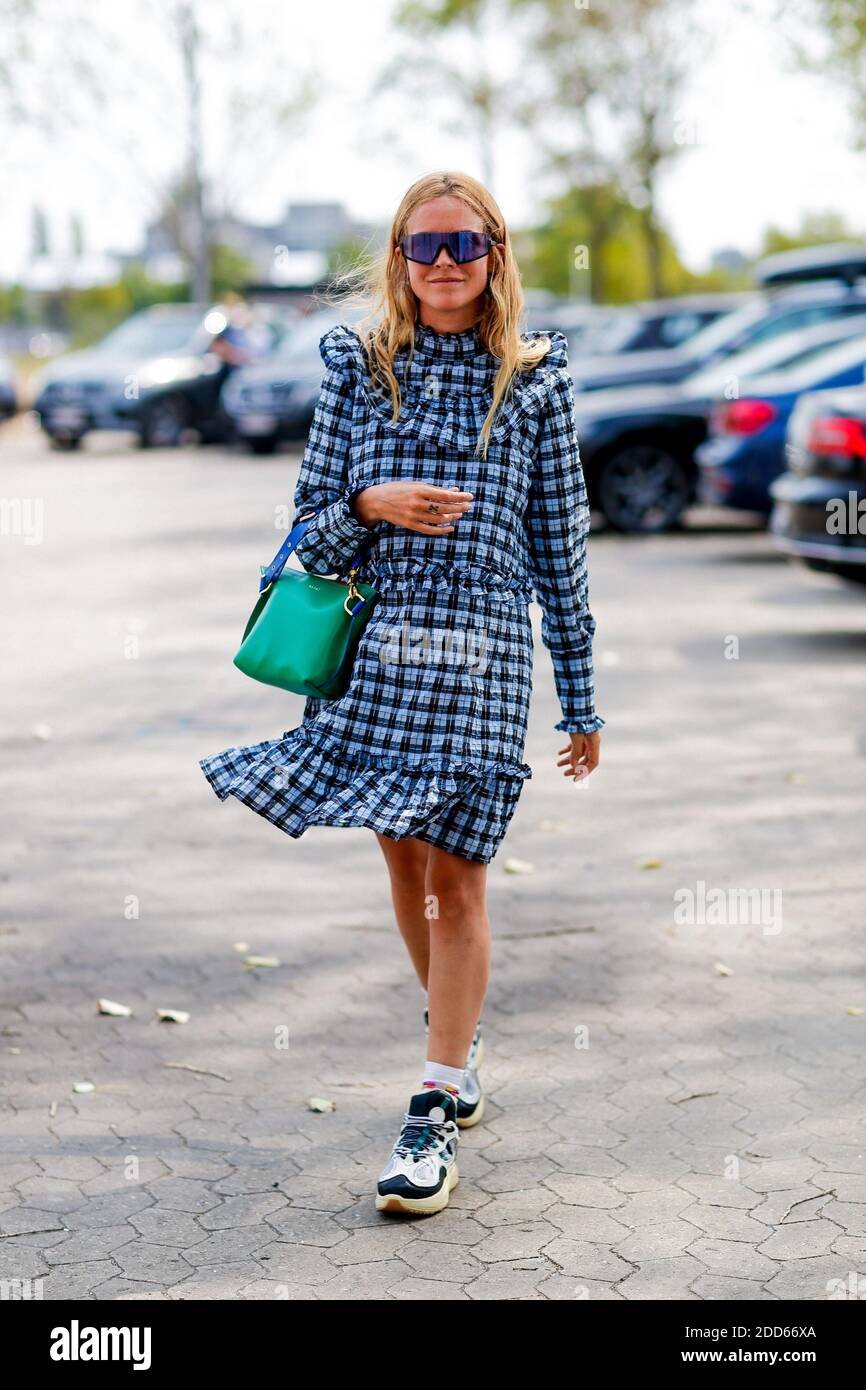 Street style, Blanca Miro Scrimieri arriving at Holzweiler spring summer 2019 ready-to-wear show held at The Plant Raffinnaderivej in Copenhagen, Denmark, on August 8th, 2018. Photo by Marie-Paola Bertrand-Hillion/ABACAPRESS.COM Stock Photo