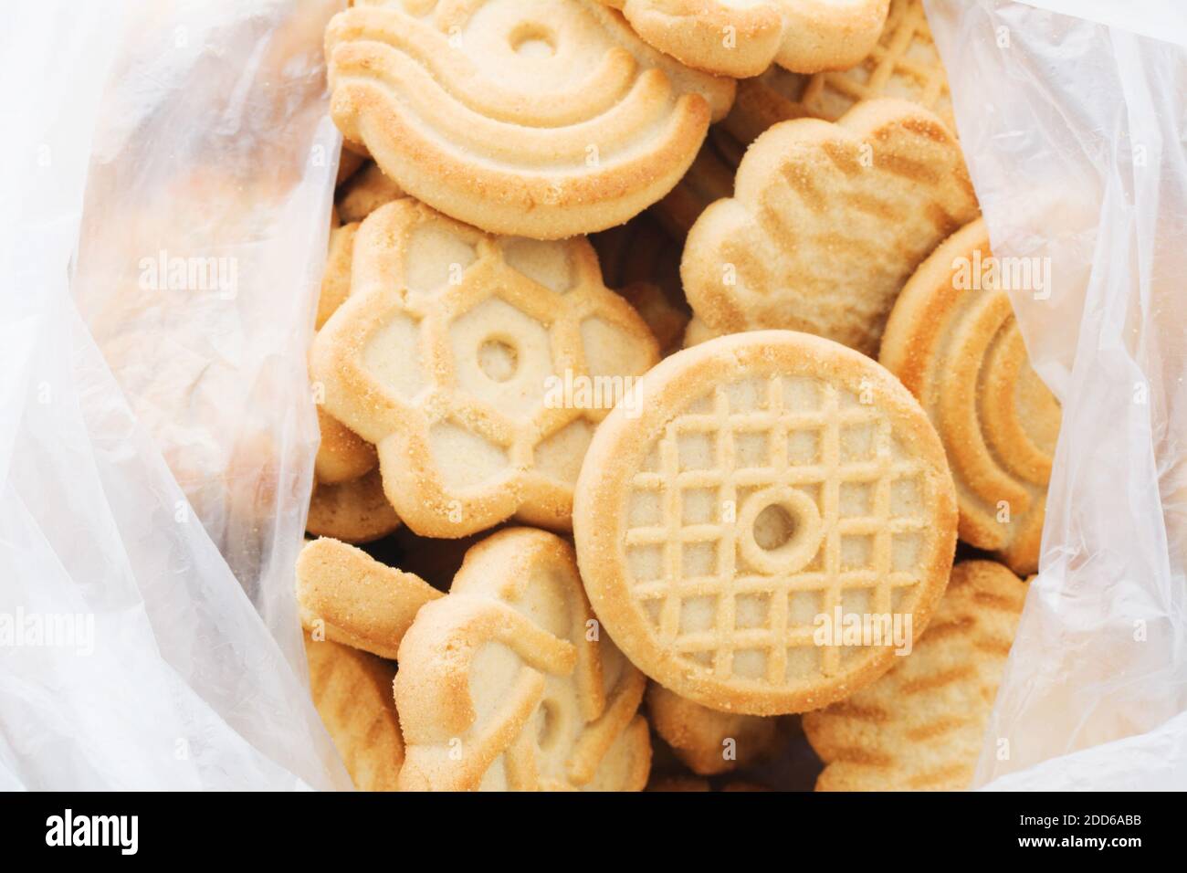 Cookie in plastic wrap packaging. Shortbread package Stock Photo Alamy