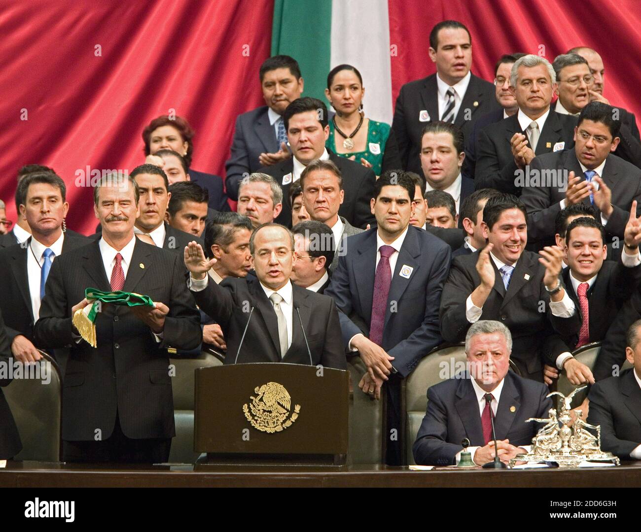 NO FILM, NO VIDEO, NO TV, NO DOCUMENTARY - Mexican Congress looking on Felipe Calderon speaking during his inauguration ceremony at the Mexican Congress in Mexico City, Mexico on December 1st, 2006. National Action Party (PAN) deputies took the podium three days ago in order to assure the swearing-in ceremony. Photo by Heriberto Rodriguez/MCT/ABACAPRESS.COM Stock Photo