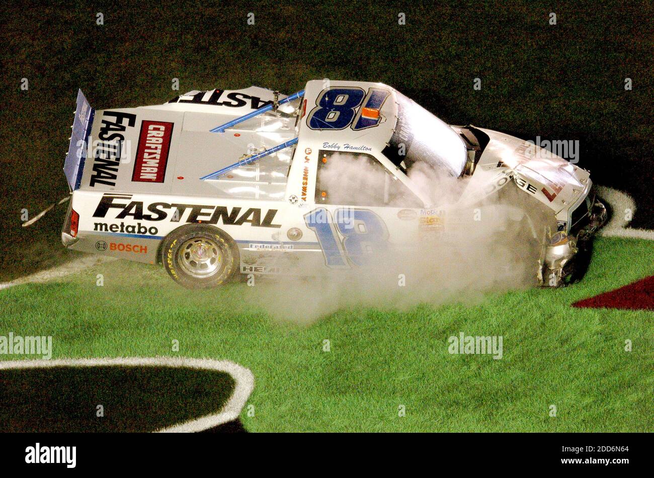 NO FILM, NO VIDEO, NO TV, NO DOCUMENTARY - Ken Schrader Wrecks During ...