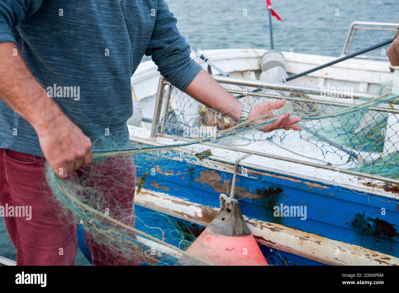 Redes de pesca hi-res stock photography and images - Alamy
