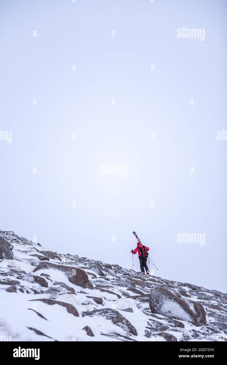 Ski touring at CairnGorm Mountain Ski Resort, Aviemore, Cairngorms National Park, Scotland, United Kingdom, Europe Stock Photo