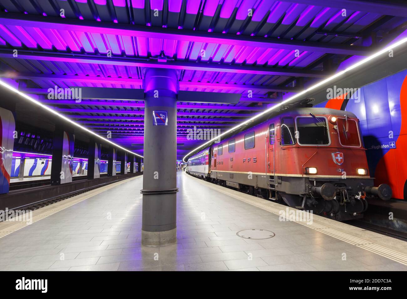 Railway Station Zurich Airport High Resolution Stock Photography And Images Alamy