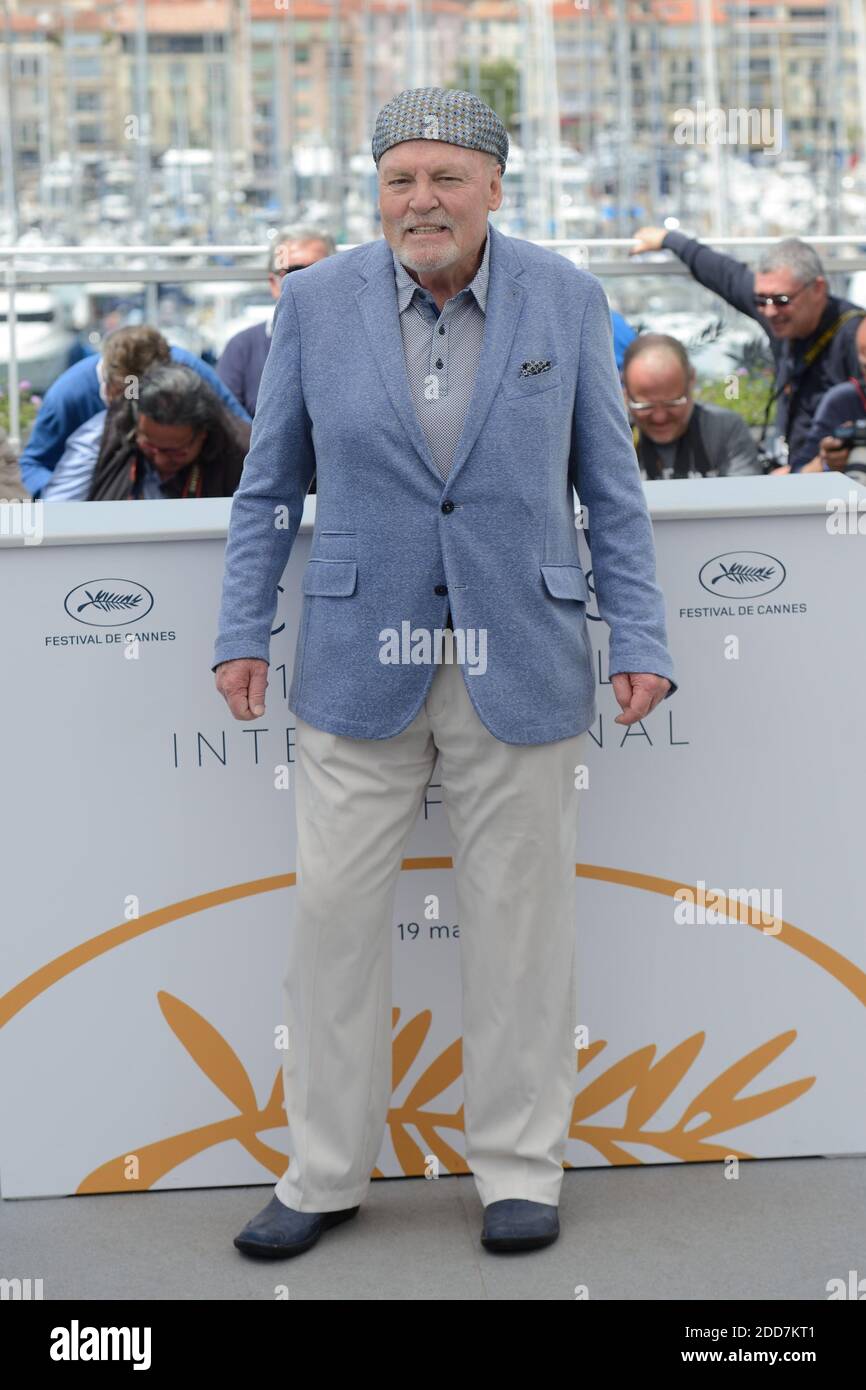 Stacy Keach attending the Rendez-vous with John Travolta - Gotti Photocall held at the Palais des Festivals as part of the 71st annual Cannes Film Festival on May 15, 2018 in Cannes, France. Photo by Aurore Marechal/ABACAPRESS.COM Stock Photo