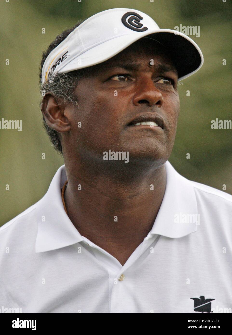 NO FILM, NO VIDEO, NO TV, NO DOCUMENTARY - Vijay Singh watches his drive on the 17th hole at the 2008 World Golf Championship-CA at the Doral Golf Resort & Spa in Miami, FL, USA on March 24, 2008, after rain delayed the finish. Photo by John VanBeekum/Miami Herald/MCT/Cameleon/ABACAPRESS.COM Stock Photo