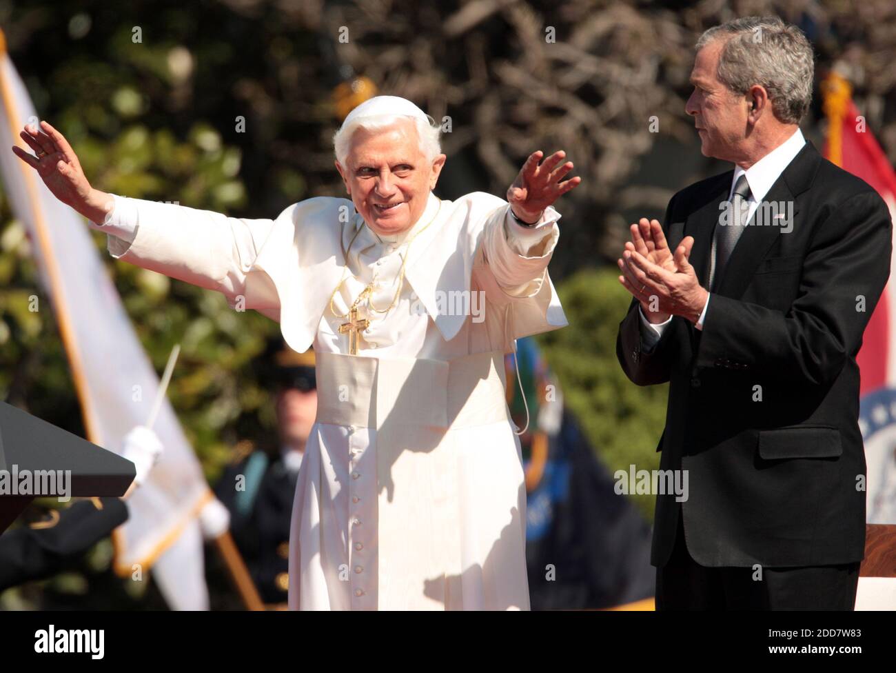 NO FILM, NO VIDEO, NO TV, NO DOCUMENTARY - Pope Benedict XVI greets the crowd, with U.S. President George W. Bush at his side, during a welcoming ceremony on the South Lawn of the White House in Washington, DC, USA, on April 16, 2008. Photo by George Bridges/MCT/ABACAPRESS.COM Stock Photo