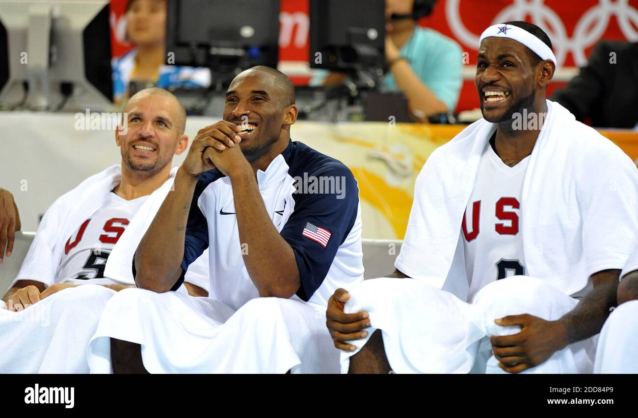 L R Jason Kidd Lebron James And Kobe Bryant Watch Usa Men Basketball Team Training For The Beijing Olympics In Las Vegas Nevada June 28 08 Reuters Lucy Nicholson United States Beijing Olympics 08