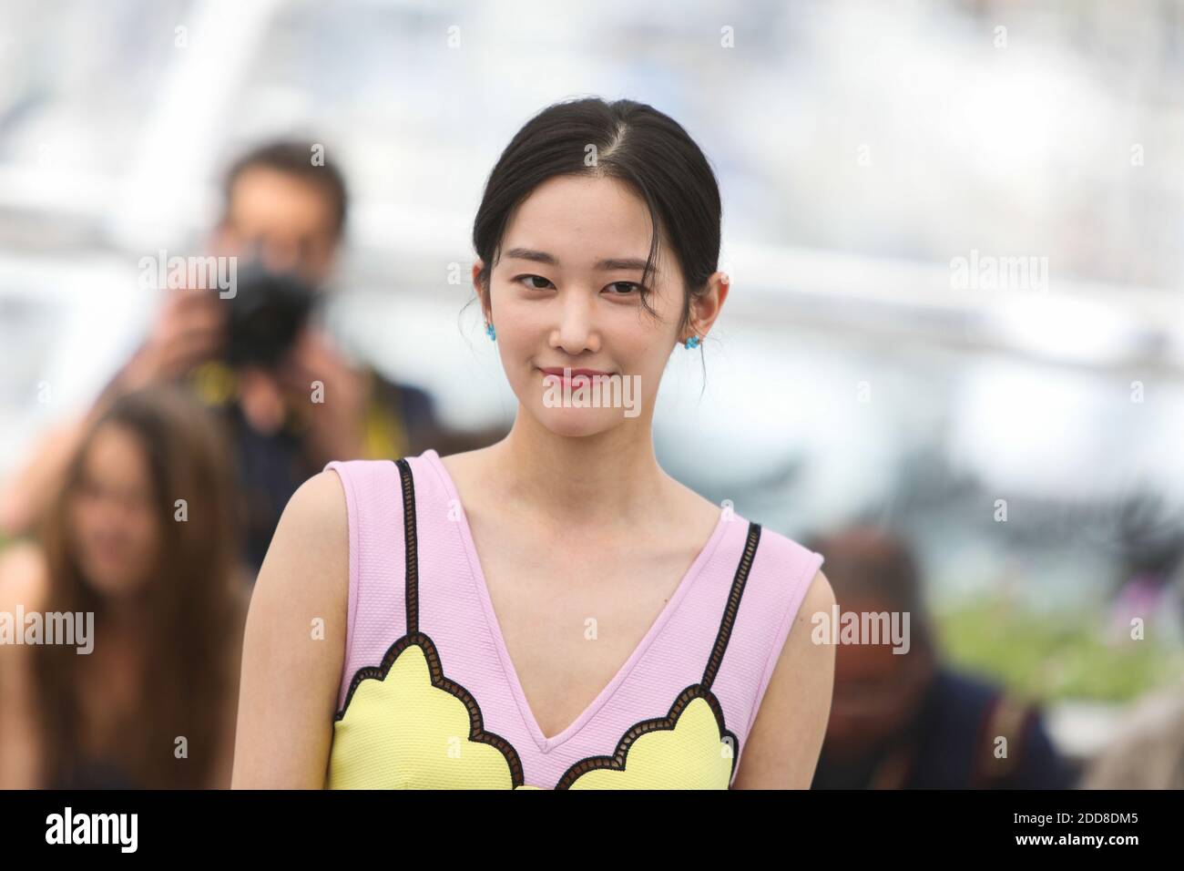 Jong seo jeon burning hi-res stock photography and images - Alamy