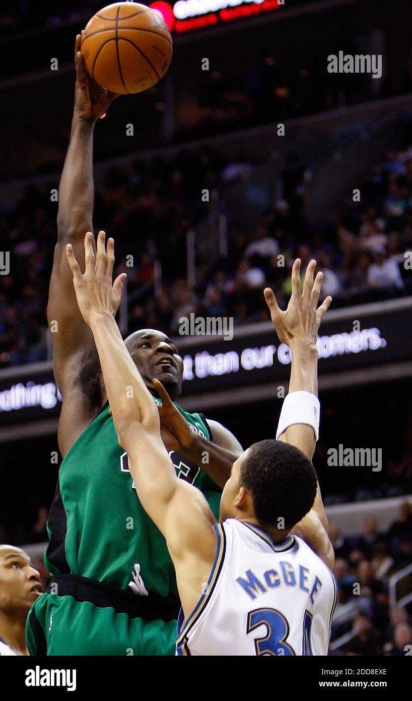 NO FILM, NO VIDEO, NO TV, NO DOCUMENTARY - Boston Celtics Kendrick Perkins (43) shoots over Washington Wizards JaVale McGee (34) during their game played at the Verizon Center in Washington, DC, USA on December 11, 2008. Boston defeated Washington 122-88. Photo by Harry E. Walker/MCT/ABACAPRESS.COM Stock Photo