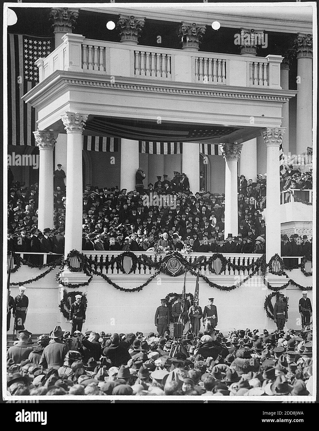 NO FILM, NO VIDEO, NO TV, NO DOCUMENTARY - President Warren G. Harding delivers his inaugural address on east portico of the U.S. Capitol in Washington, D.C., USA on March 4, 1921. Photo by Library of Congress/MCT/ABACAPRESS.COM Stock Photo