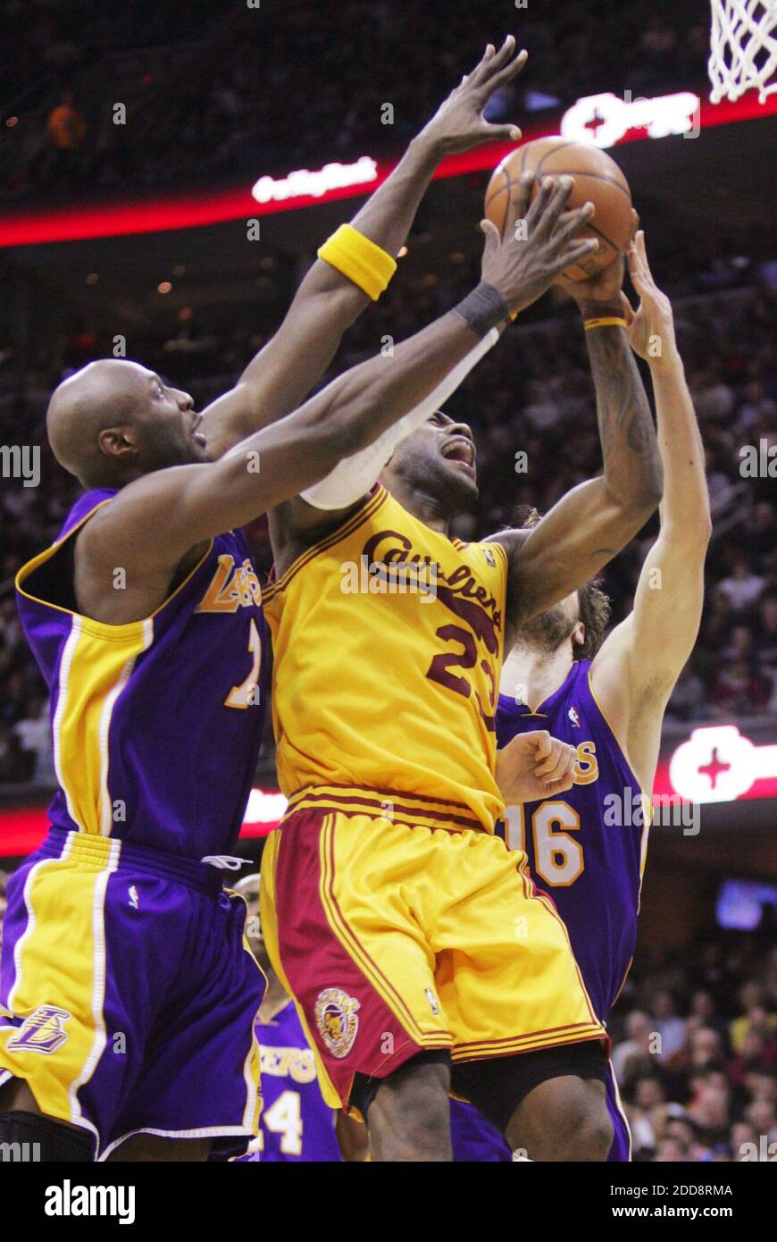 Lebron james arena in akron hi-res stock photography and images - Alamy