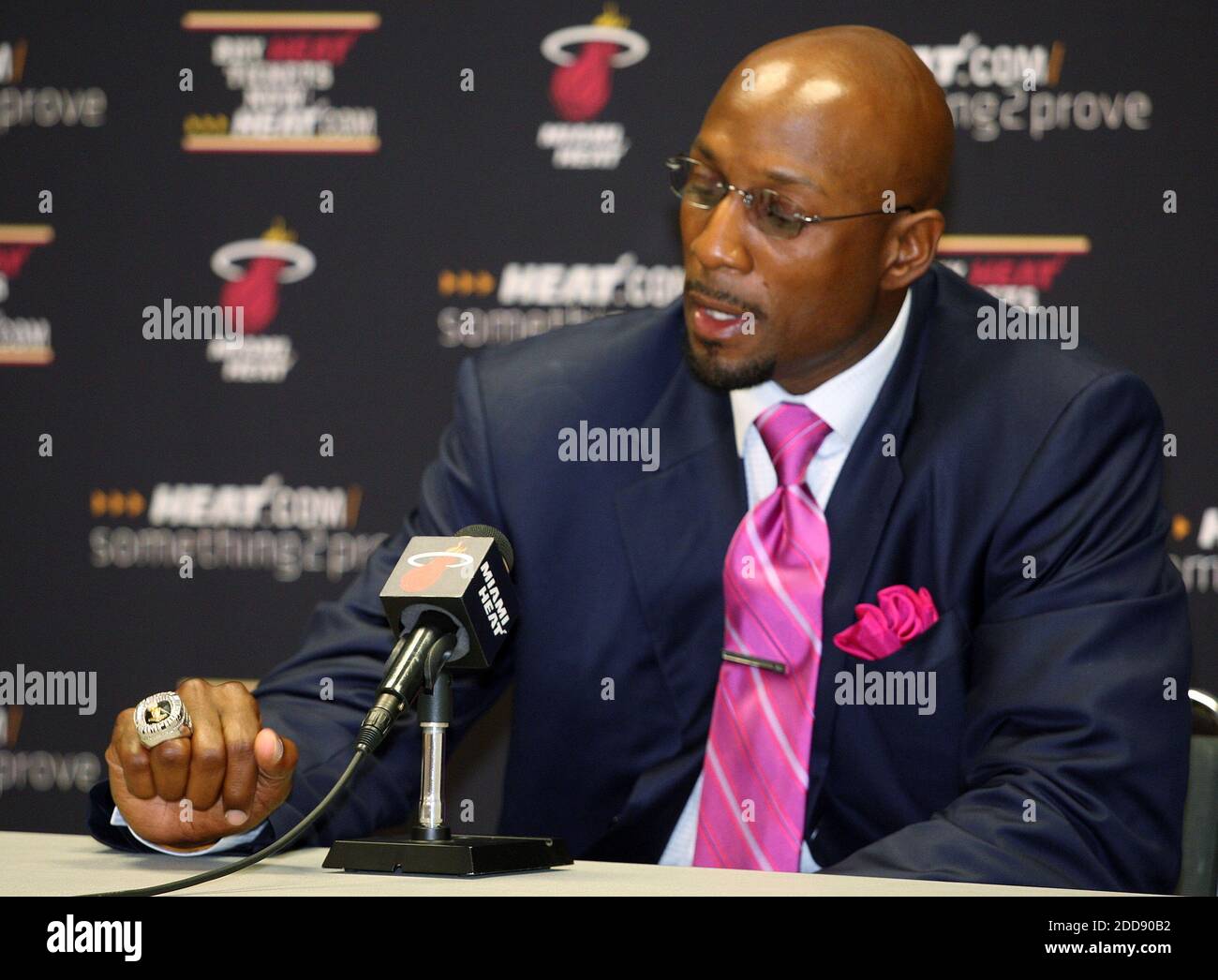 Alonzo Mourning screenshots, images and pictures - Giant Bomb