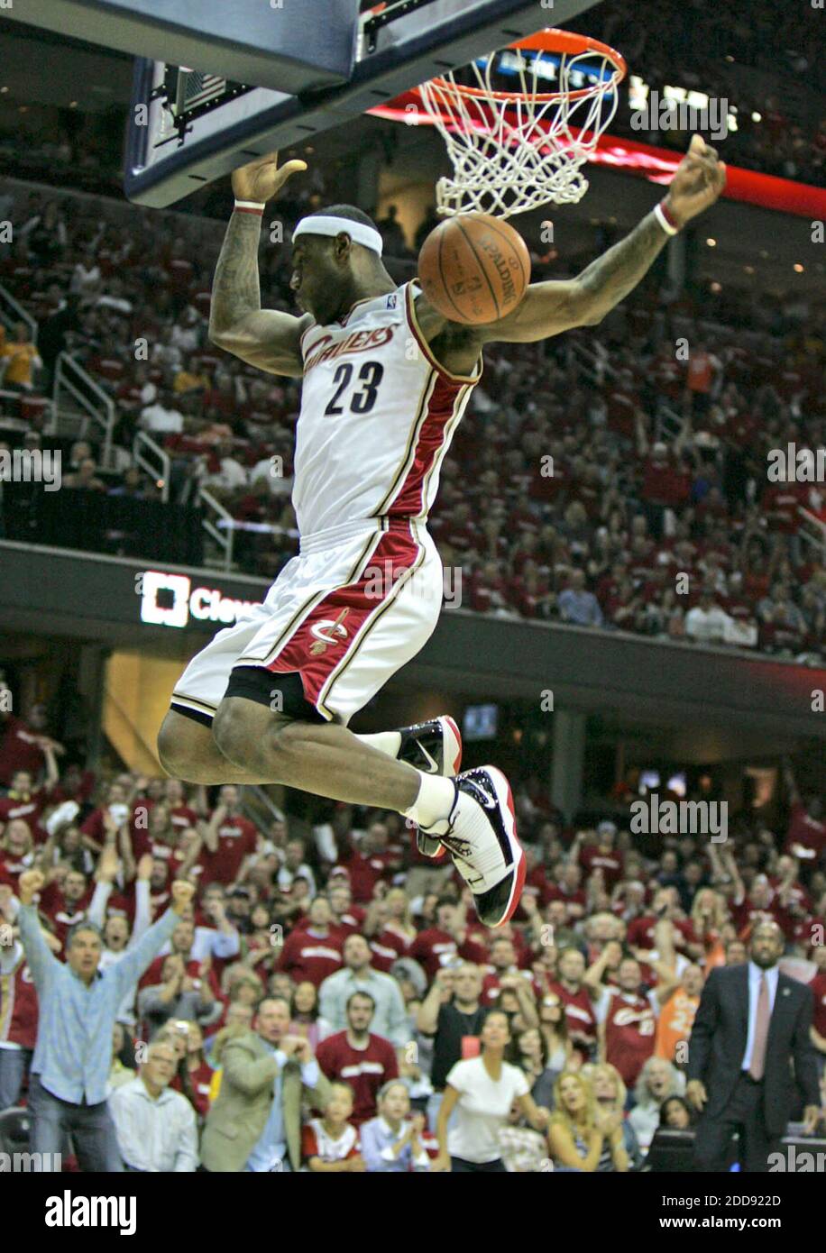 lebron 1st nba game
