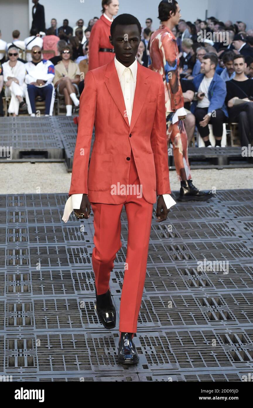 alexander mcqueen men 2019