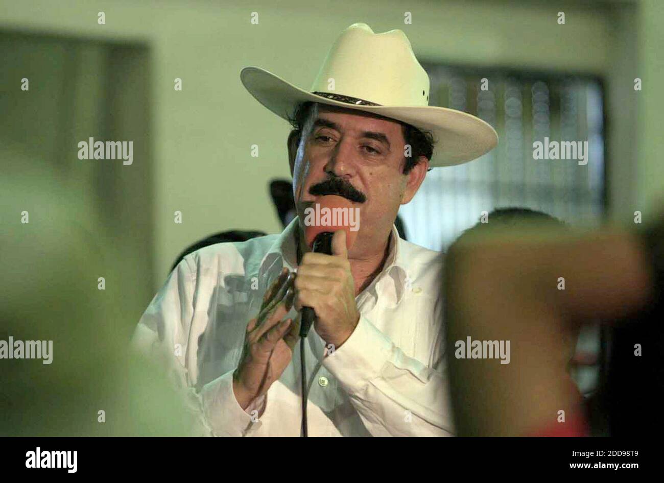 NO FILM, NO VIDEO, NO TV, NO DOCUMENTARY - Ousted President Manuel Zelaya speaks to his supporters during a visit at El Polideportivo sports center in the town of Ocotal in Nicaragua, on July 27, 2009. Photo by Pedro Portal/El Nuevo Herald/MCT/ABACAPRESS.COM Stock Photo