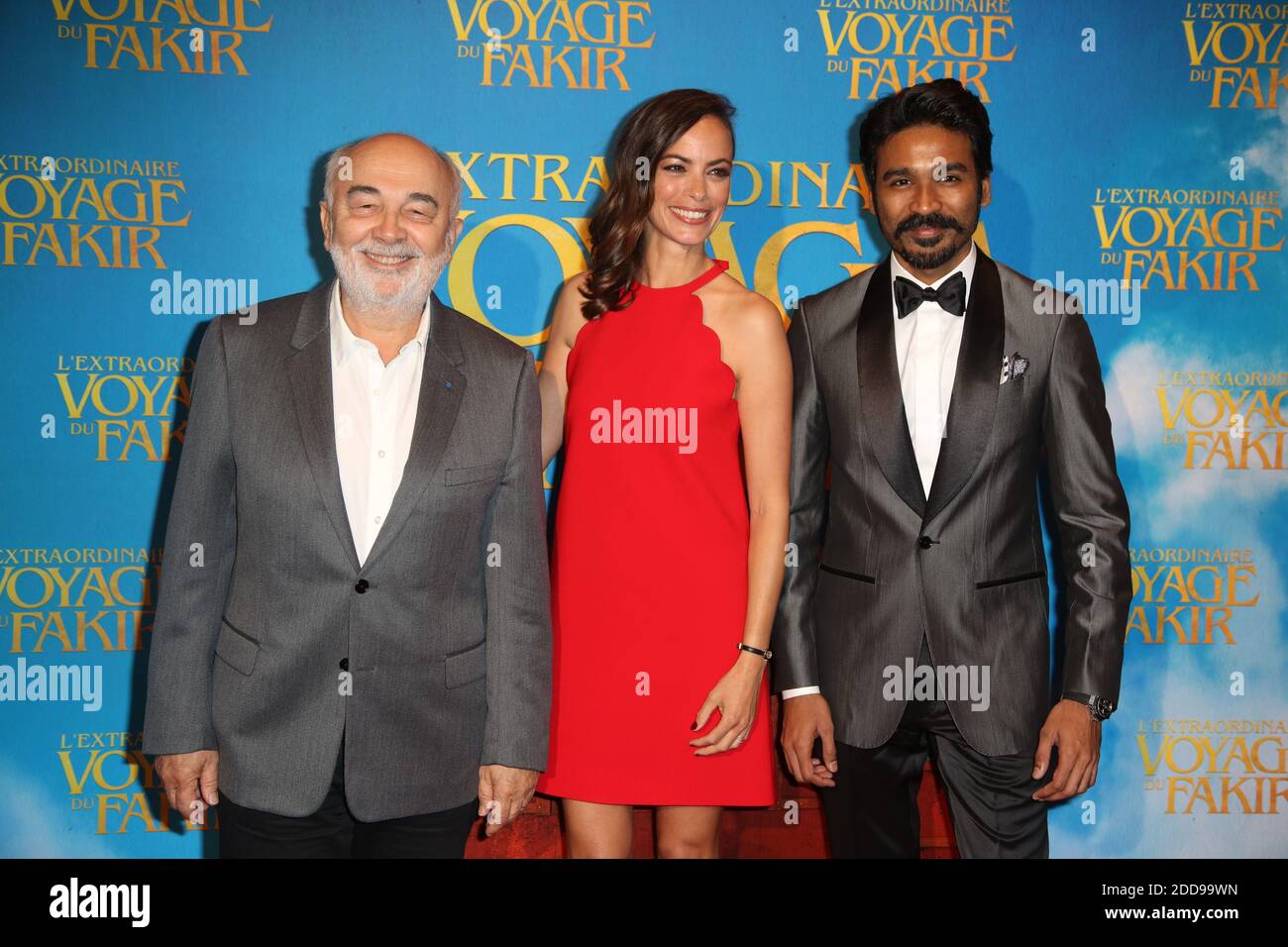 Gerard Jugnot, Berenice Bejo et Dhanush lors de la premiere de L