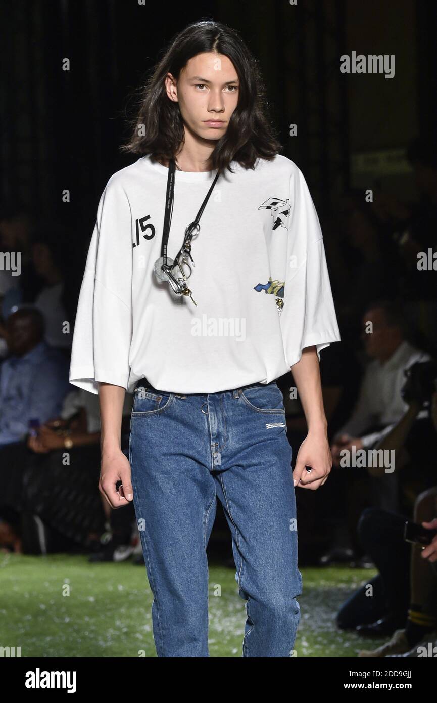 A model walks the runway during the Off-White Menswear Spring/Summer ...