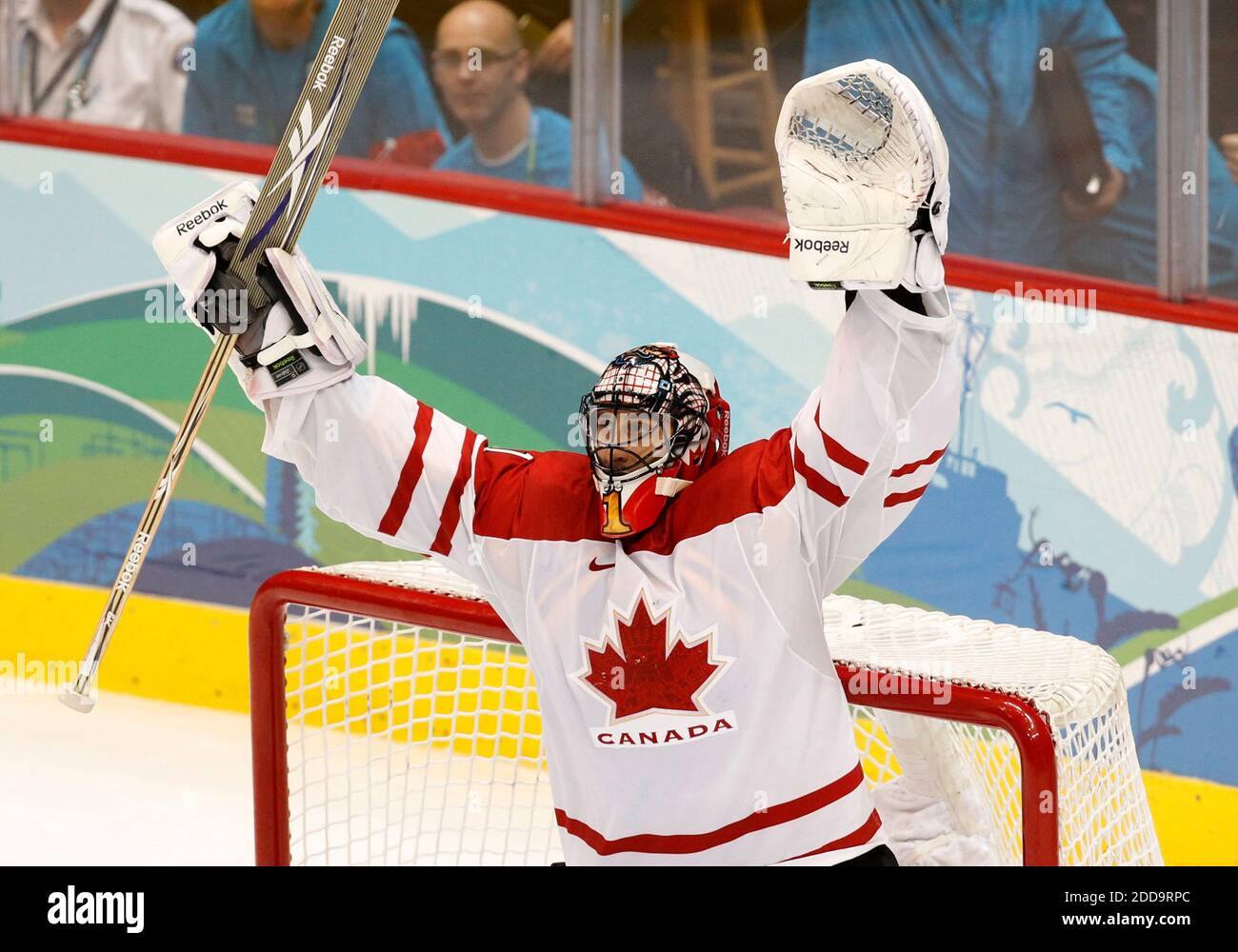 Sweden's Henrik Lundqvist minds the net against Slovakia during the first  period in game 4 of the quarter finals at Canada Hockey Place in Vancouver,  Canada, during the 2010 Winter Olympics on