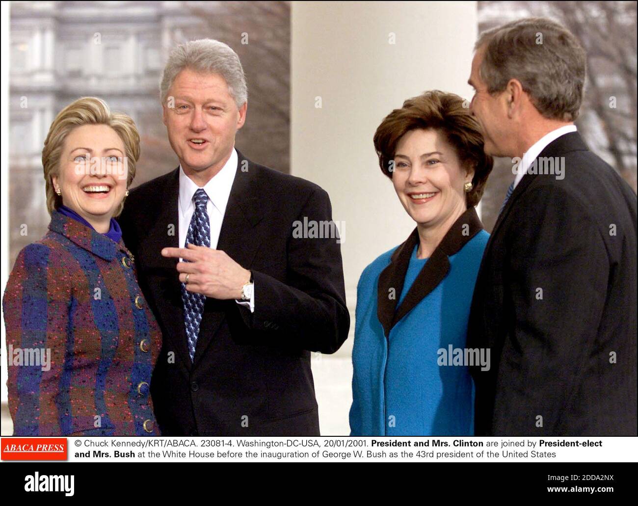 NO FILM, NO VIDEO, NO TV, NO DOCUMENTARY - © Chuck Kennedy/KRT/ABACA. 23081-4. Washington-DC-USA, 20/01/2001. President and Mrs. Clinton are joined by President-elect and Mrs. Bush at the White House before the inauguration of George W. Bush as the 43rd president of the United States Stock Photo