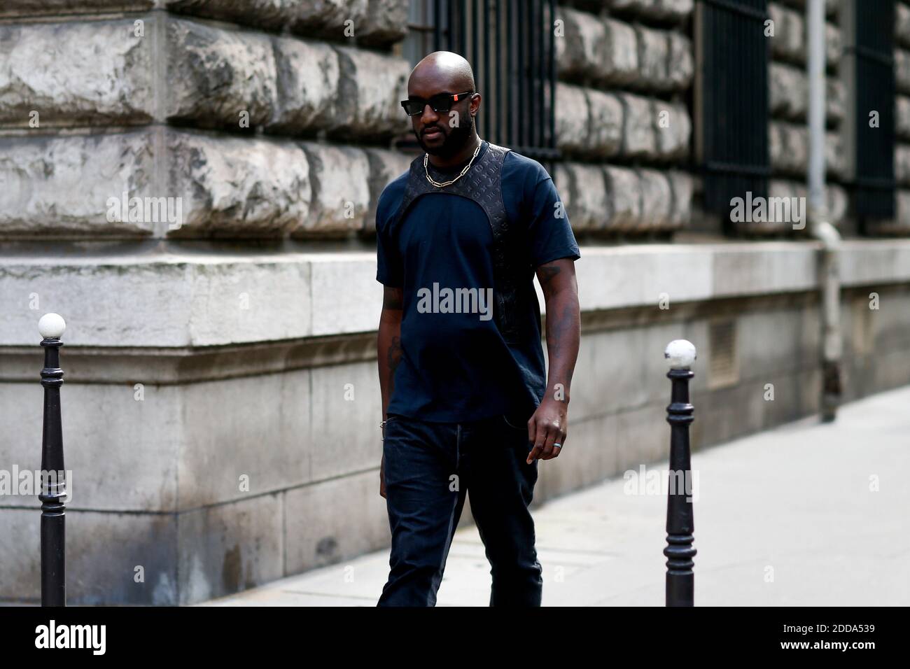 Street style dior homme hi-res stock photography and images - Alamy