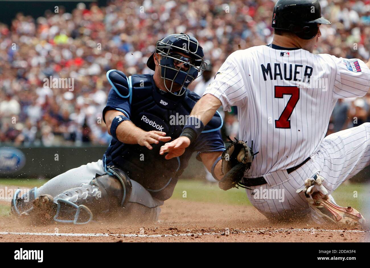 Joe mauer hi-res stock photography and images - Alamy