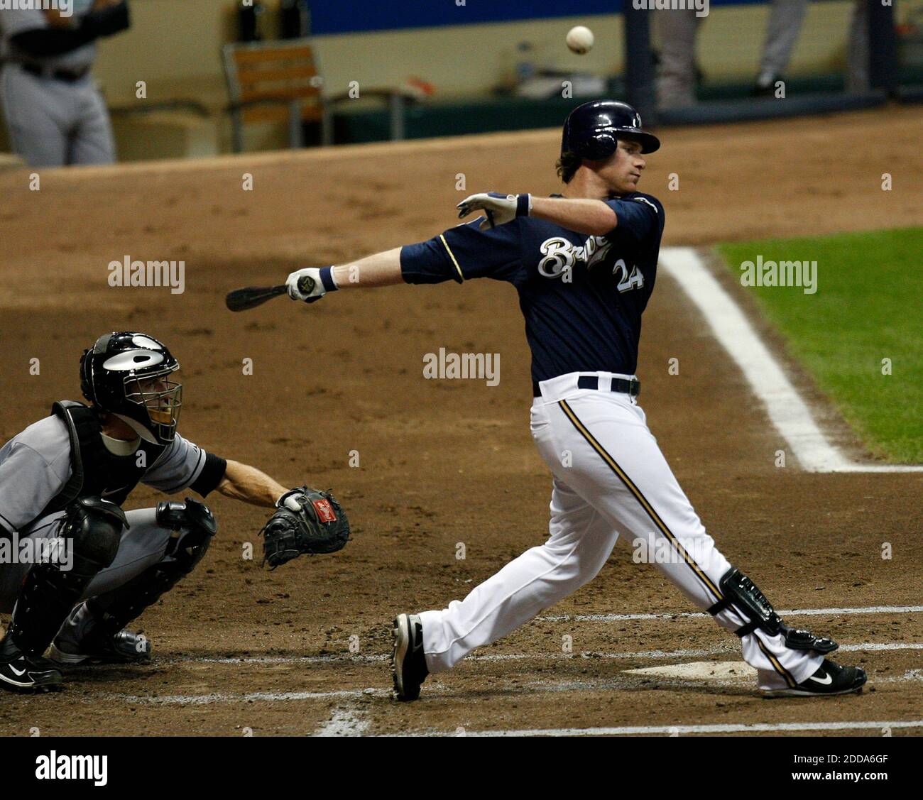 NO FILM, NO VIDEO, NO TV, NO DOCUMENTARY - Milwaukee Brewers' Mat Gamel fouls off a pitch against Florida Marlins' Anibal Sanchez at Miller Park in Milwaukee, WI, USA on September 23, 2010. The Brewers topped the Marlins, 8-3. Phoot by Benny Sieu/Milwaukee Journal Sentinel/MCT/Cameleon/ABACAPRESS.COM Stock Photo