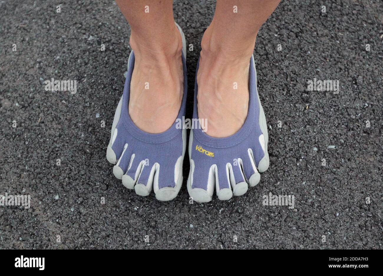 Five Finger Shoes High Resolution Stock Photography and Images - Alamy