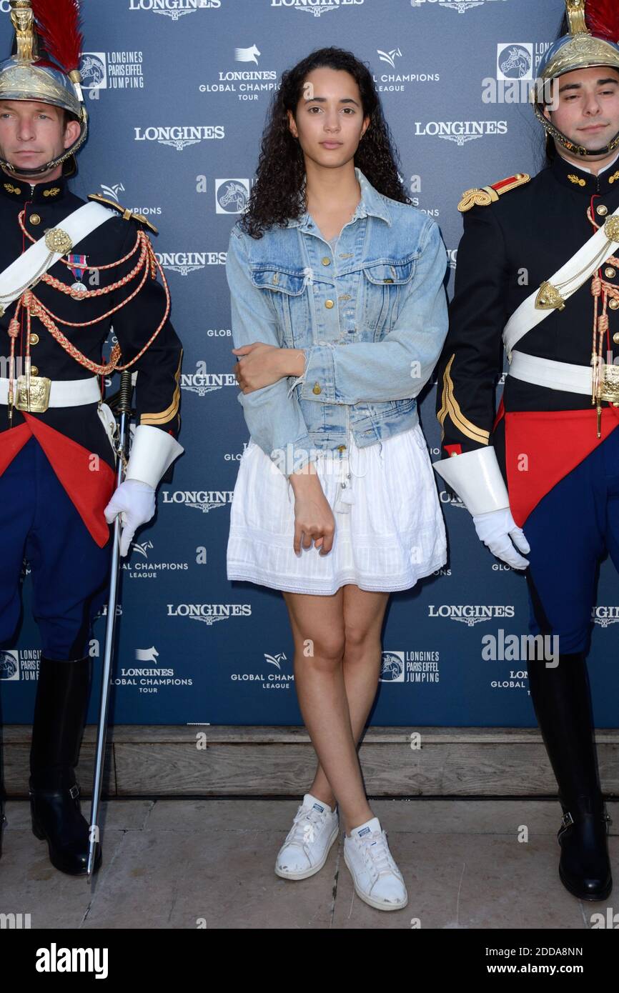 Iman Perez assiste a la conference de presse de lancement du