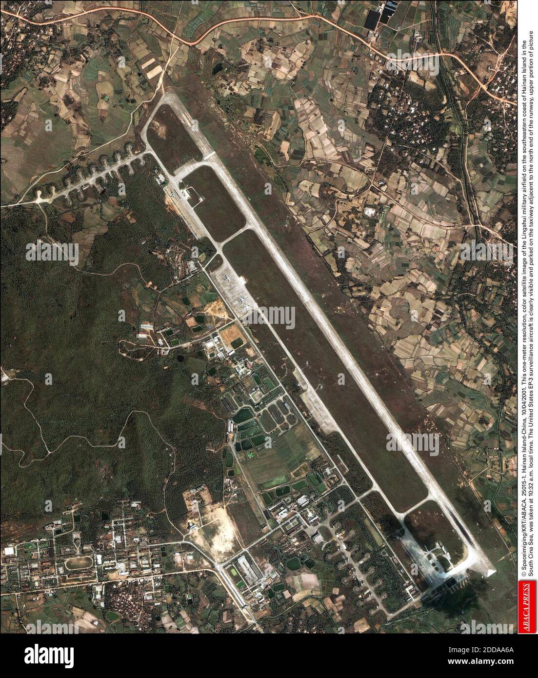 NO FILM, NO VIDEO, NO TV, NO DOCUMENTARY - © Spaceimiging/KRT/ABACA. 25015-1. Hainan Island-China, 10/04/2001. This one-meter resolution, color satellite image of the Lingshui military airfield on the southeastern coast of Hainan Island in the South Cina Sea, was taken at 10:32 a.m. local time. Th Stock Photo