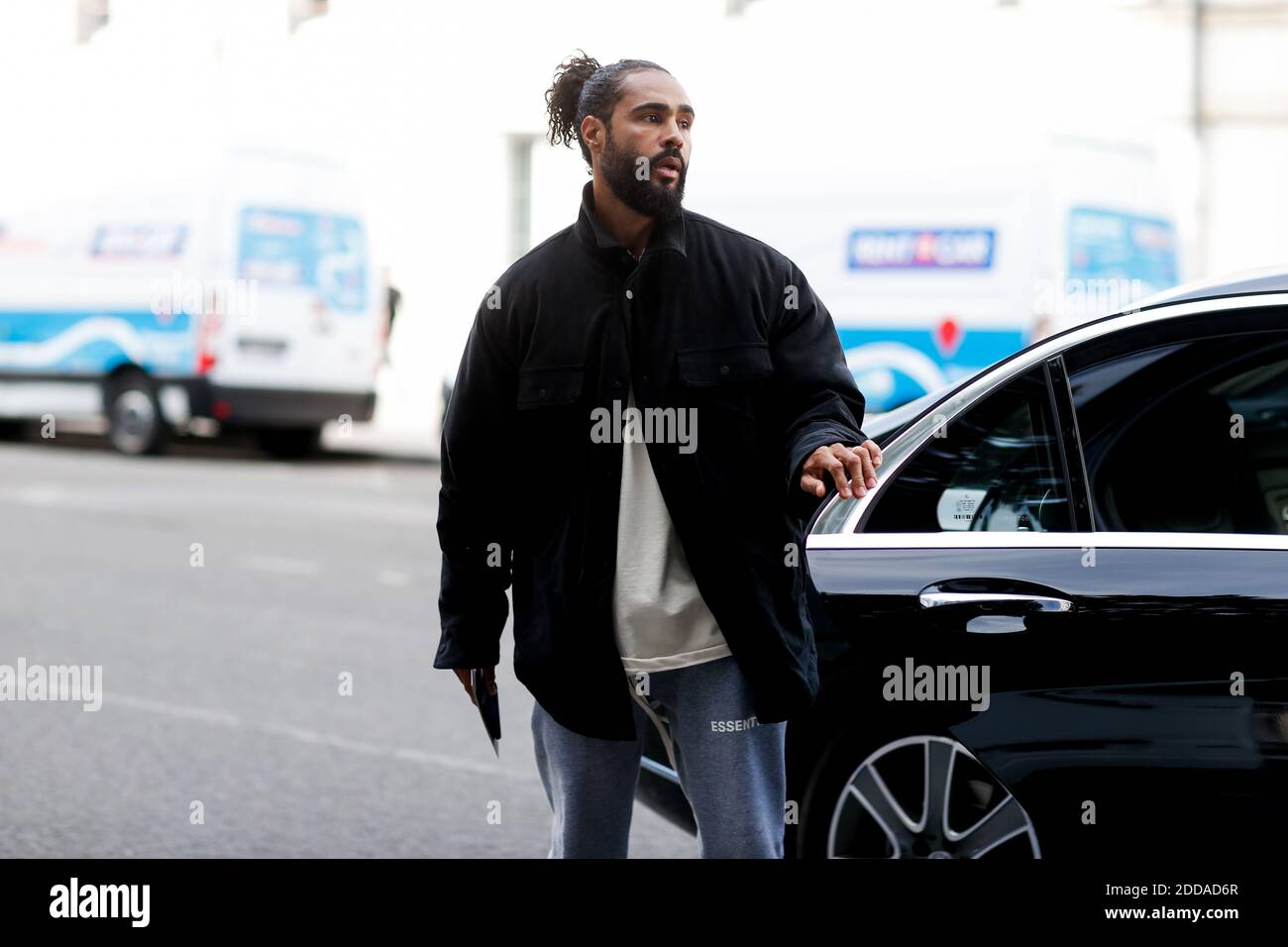 Street style, Jerry Lorenzo arriving at Alyx Spring-Summer 2019 menswear  show held at Bercy Popb, in Paris, France, on June 24th, 2018. Photo by  Marie-Paola Bertrand-Hillion/ABACAPRESS.COM Stock Photo - Alamy