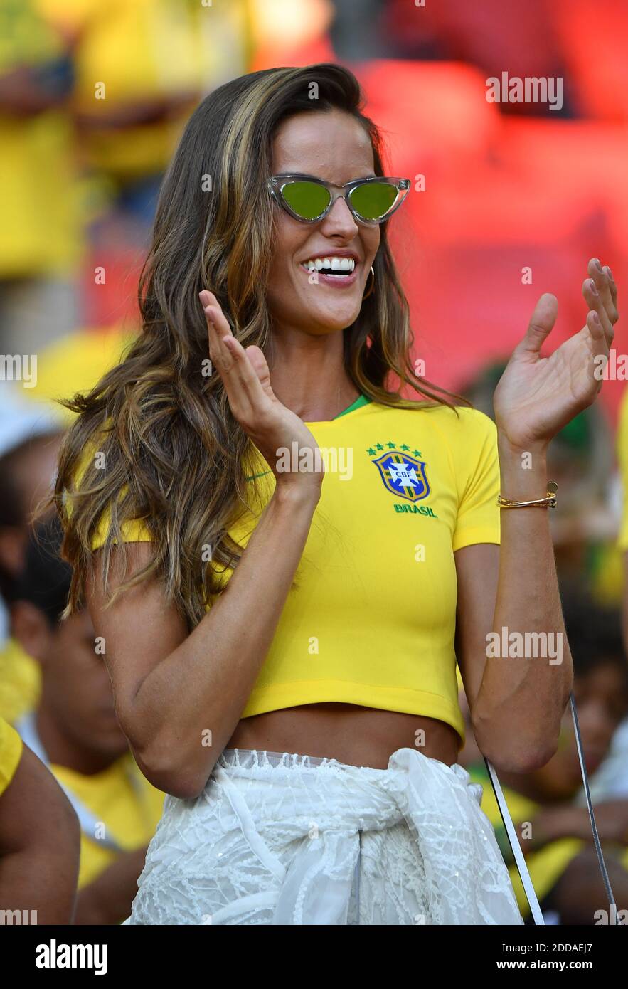 Supermodel Izabel Goulart, girlfriend of Germany’s goalkeeper Kevin