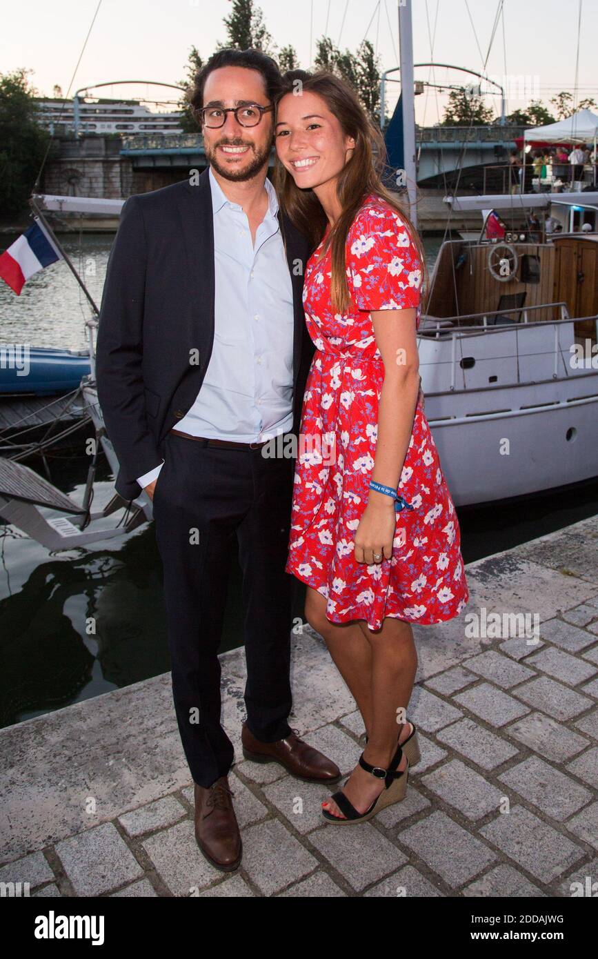 Thomas Hollande Et Sa Future Femme La Journaliste Emilie Broussouloux ...