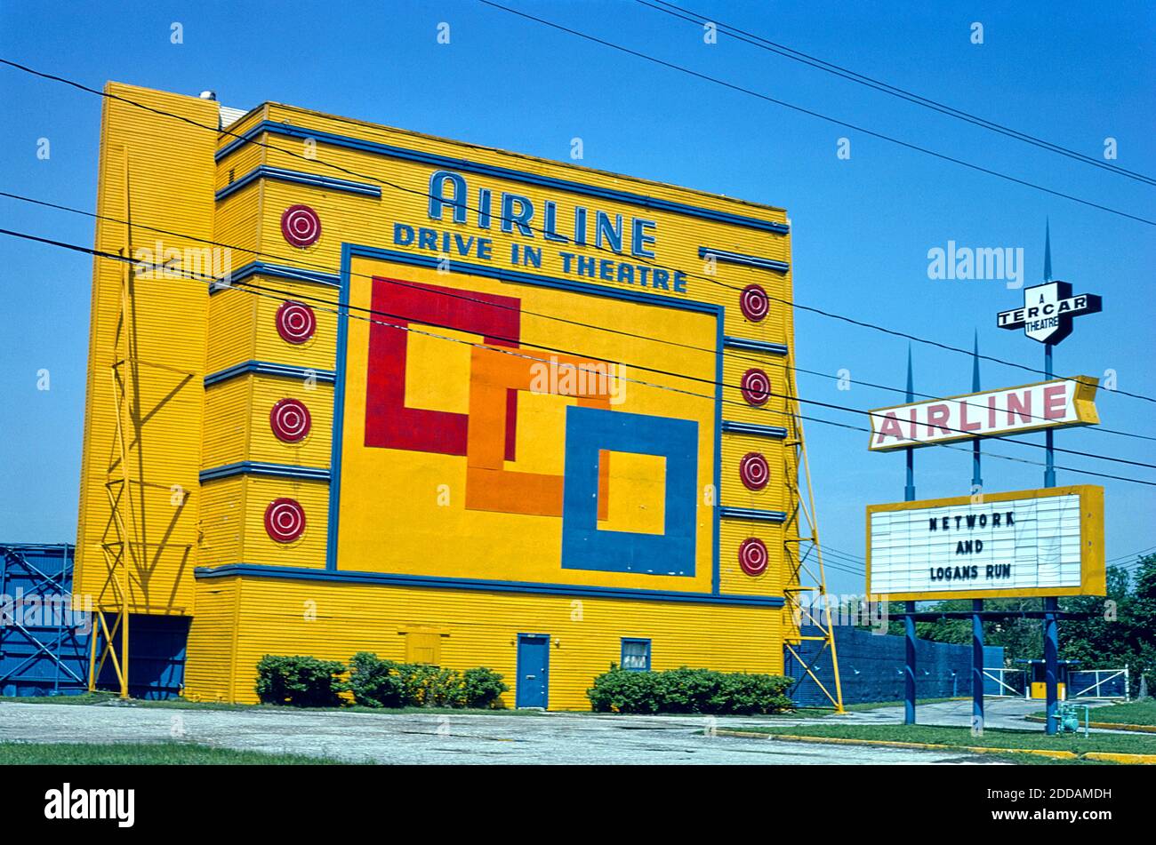 Airline DriveIn, Houston, Texas, USA, John Margolies Roadside America Photograph Archive, 1977