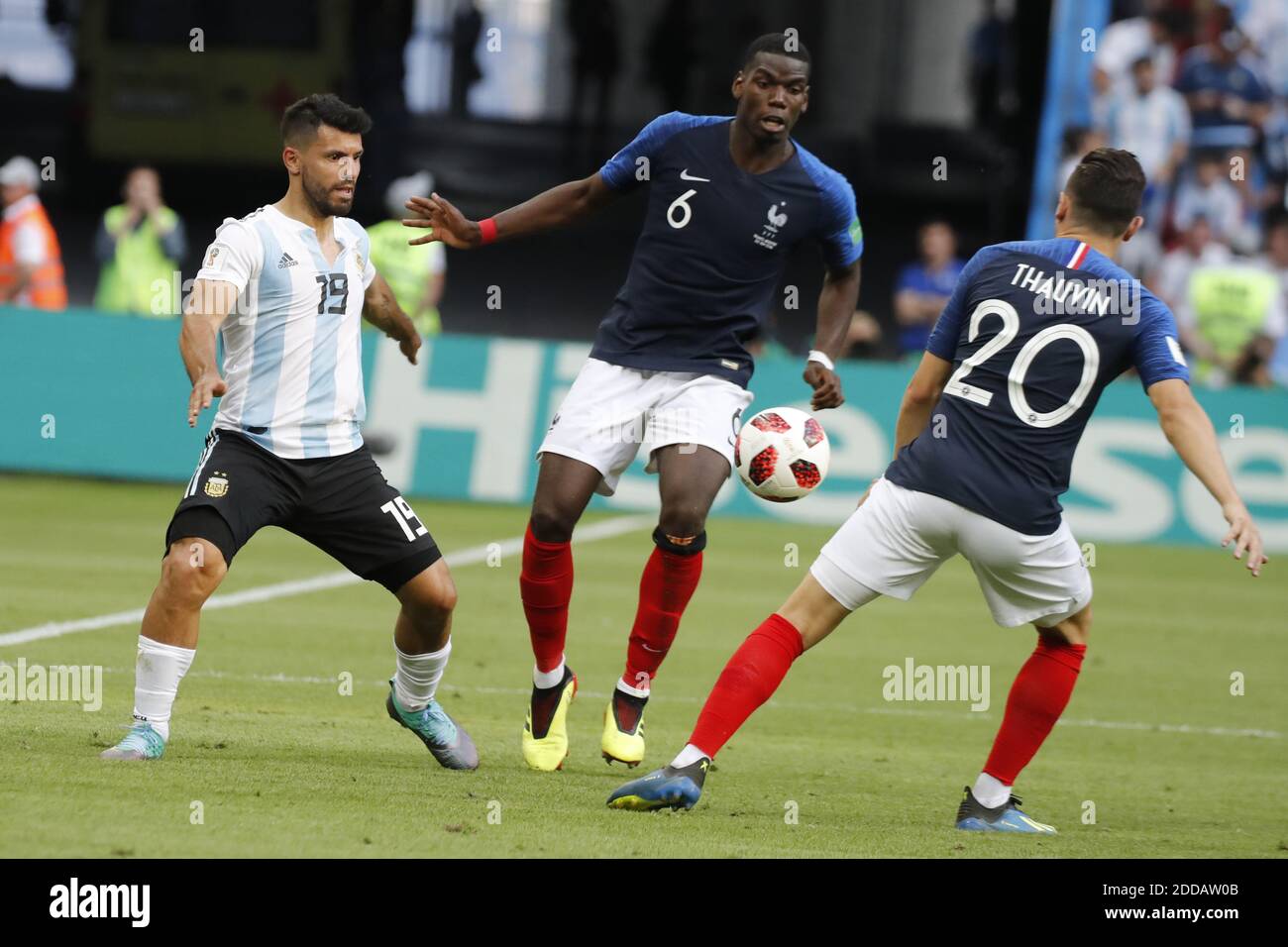 France's Paul Pogba and Florian Thauvin battles Argentina's Sergio Aguero during the 2018 FIFA World Cup Russia game 1/8 final game, France vs Argentina in Arena Stadium, Kazan, Russia on June 30, 2018. France won 4-3. Photo by Henri Szwarc/ABACAPRESS.COM Stock Photo