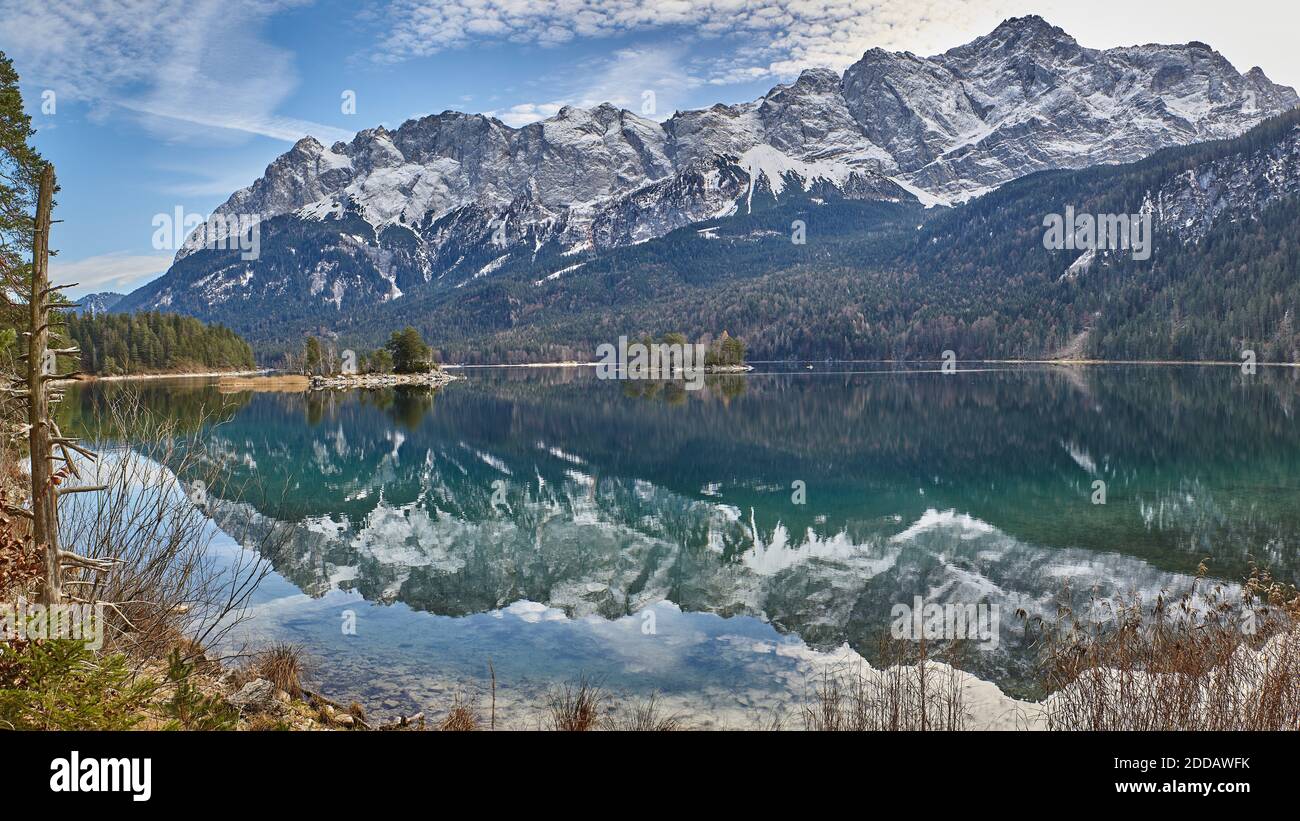 Zugspitze reflecting in eibsee hi-res stock photography and images - Alamy