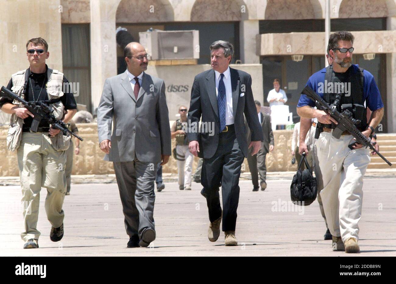 Security guards israeli prime minister hi-res stock photography and images  - Alamy